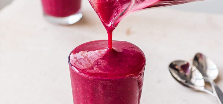 Erdei gyümölcsös smoothie, az extra energiáért!