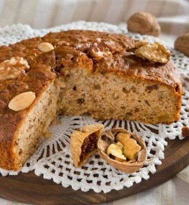 olasz-mandulas-es-szaritott-fuges-torta-zelten-trentino-recept Olasz mandulás és szárított fügés torta: Zelten Trentino recept