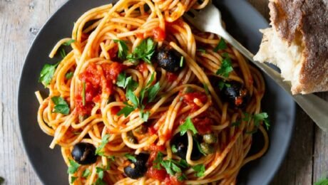 Spaghetti alla puttanesca: eredeti olasz recept alapján /spagetti puttanesca módra/